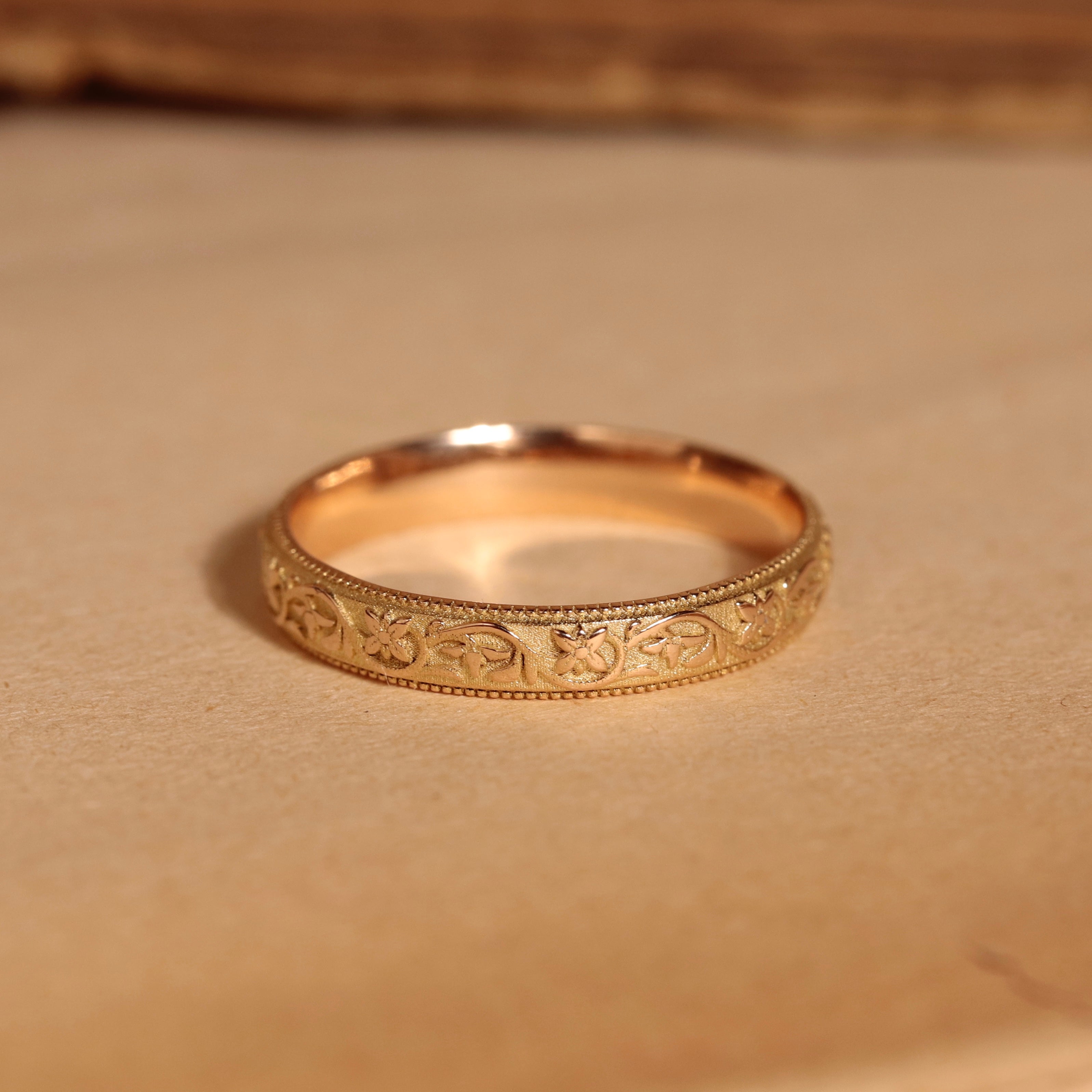 Alliance médiévale florale or rose 18 carats Silva