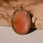 Pendentif vintage camée coquille femme