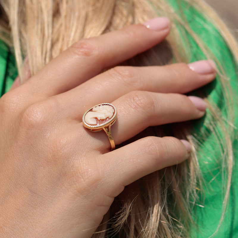 Bague vintage camée xxl