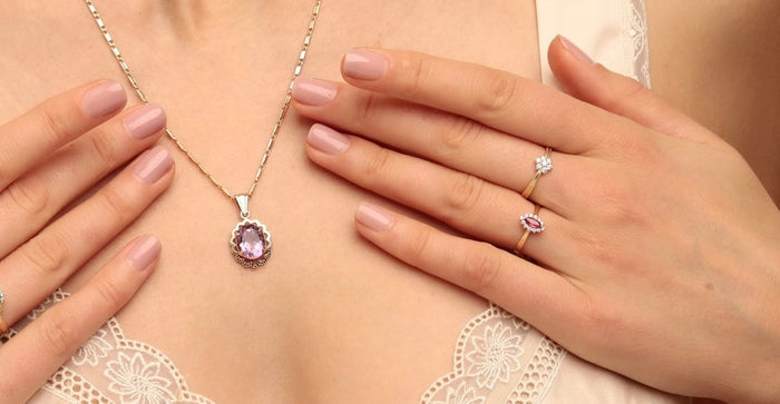 Bijoux style vintage