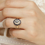 Bague marguerite diamants et saphirs