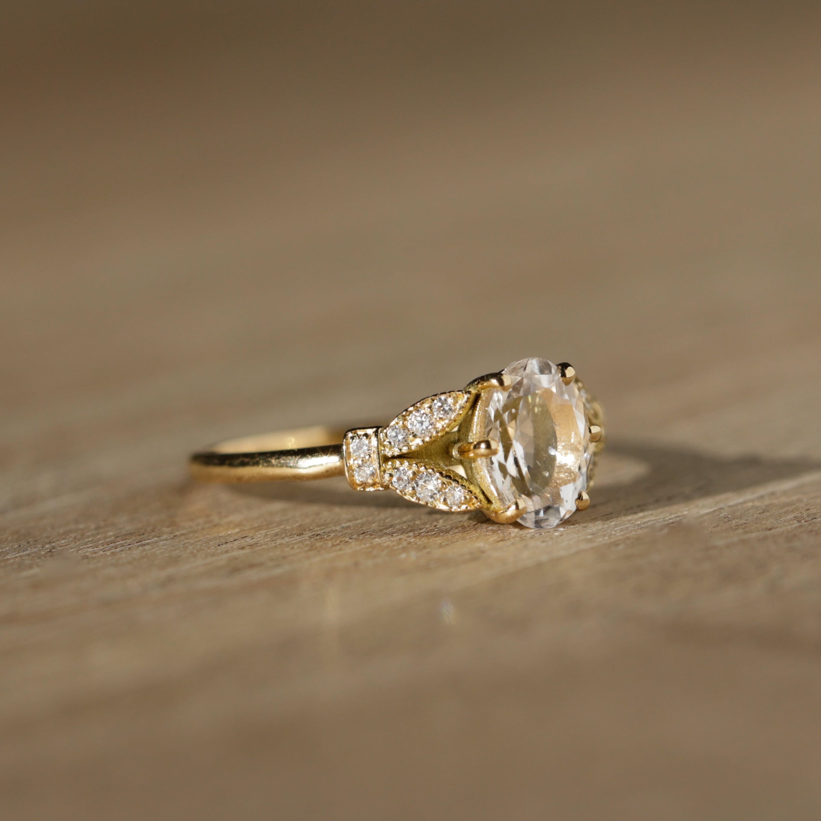 Bague Hesperis · Bague morganite et feuillage pavé de diamants