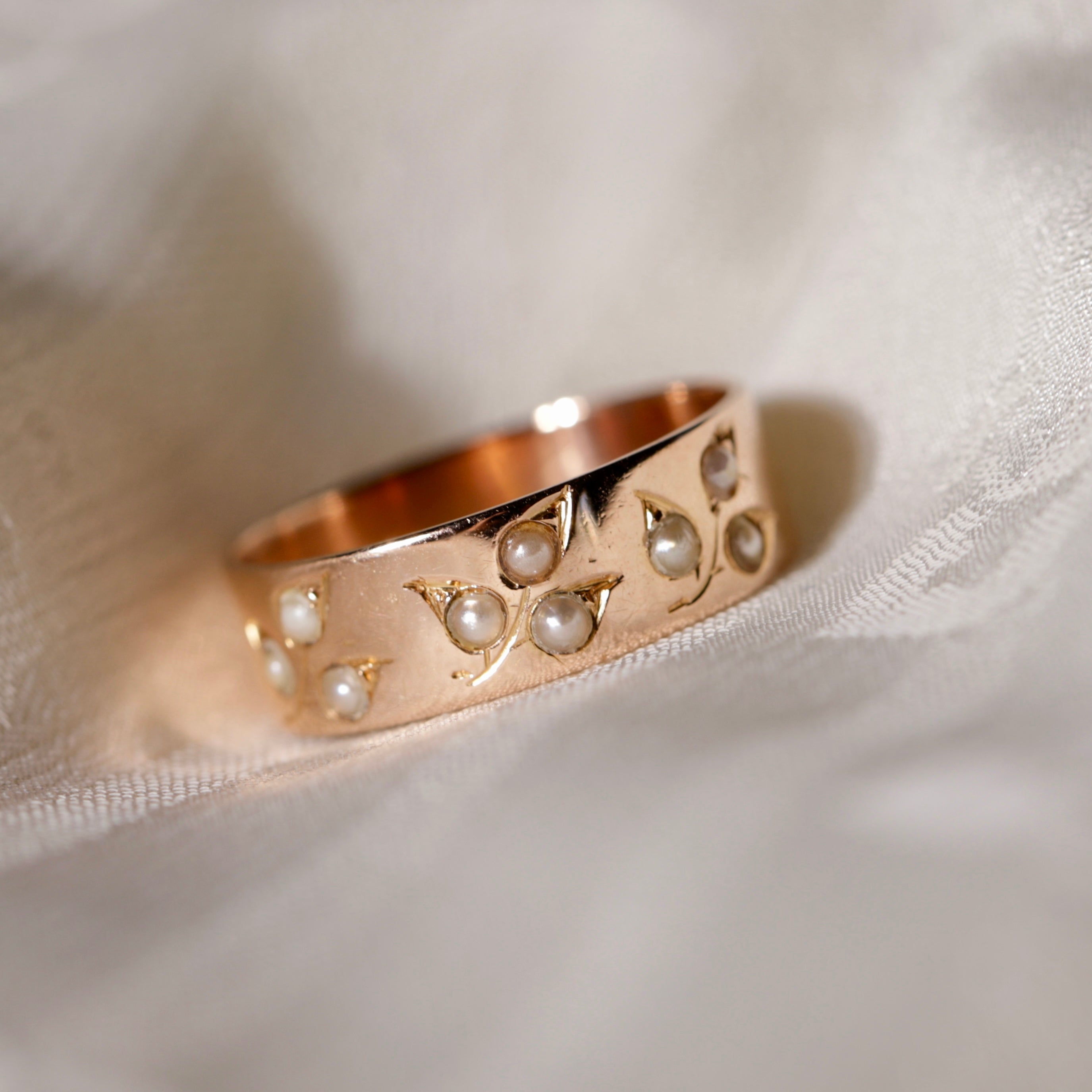 Bague anneau large perles de culture – Erato Paris