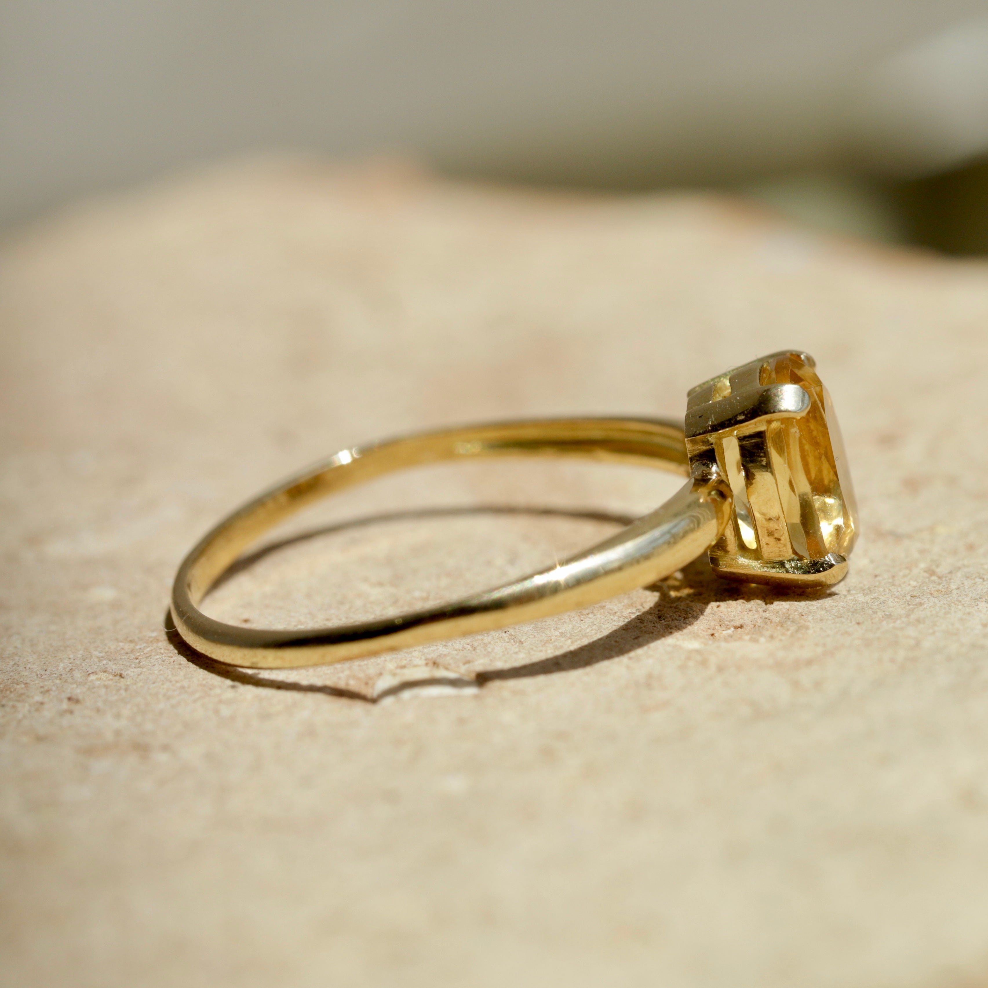 Bague solitaire citrine