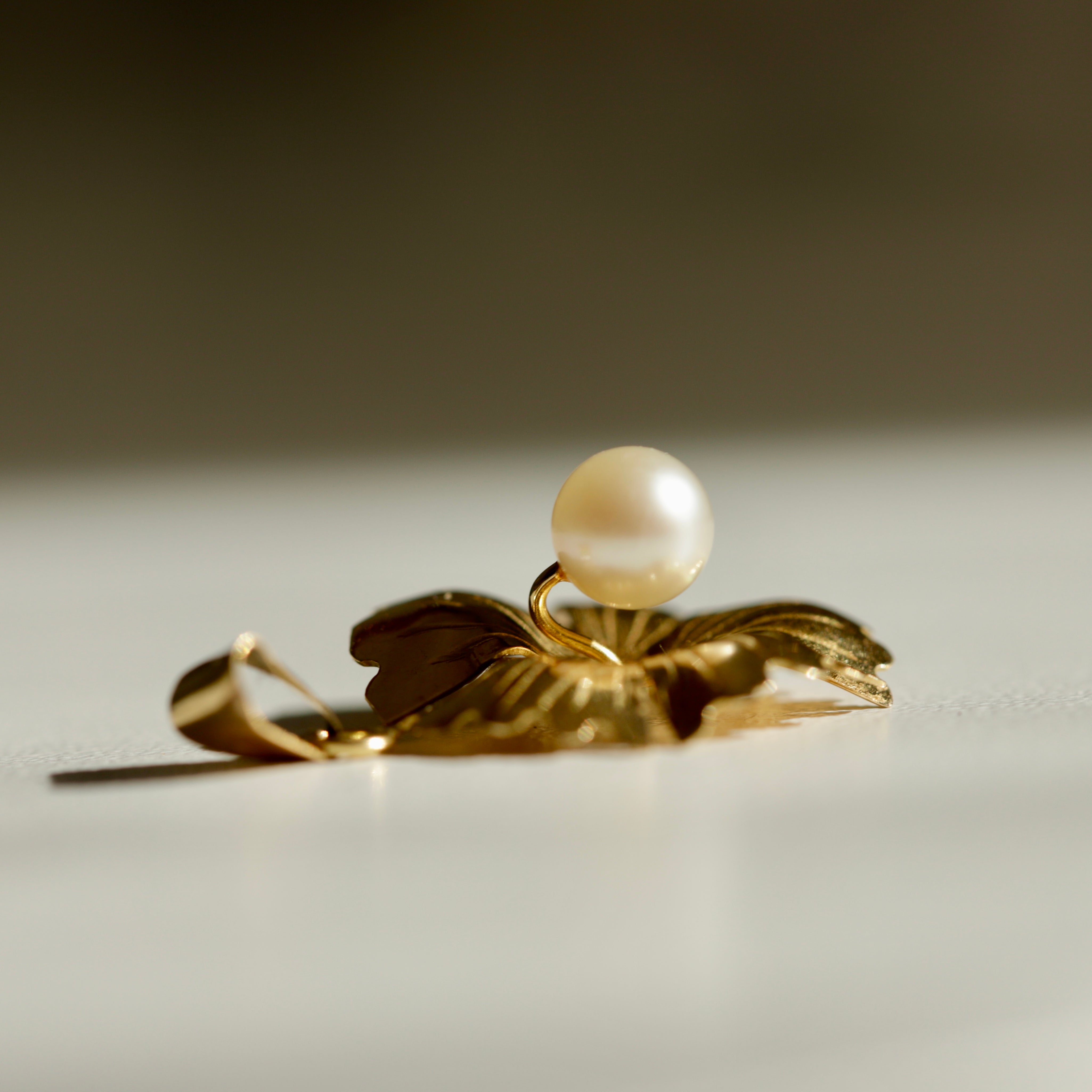 Pendentif fleur de perle