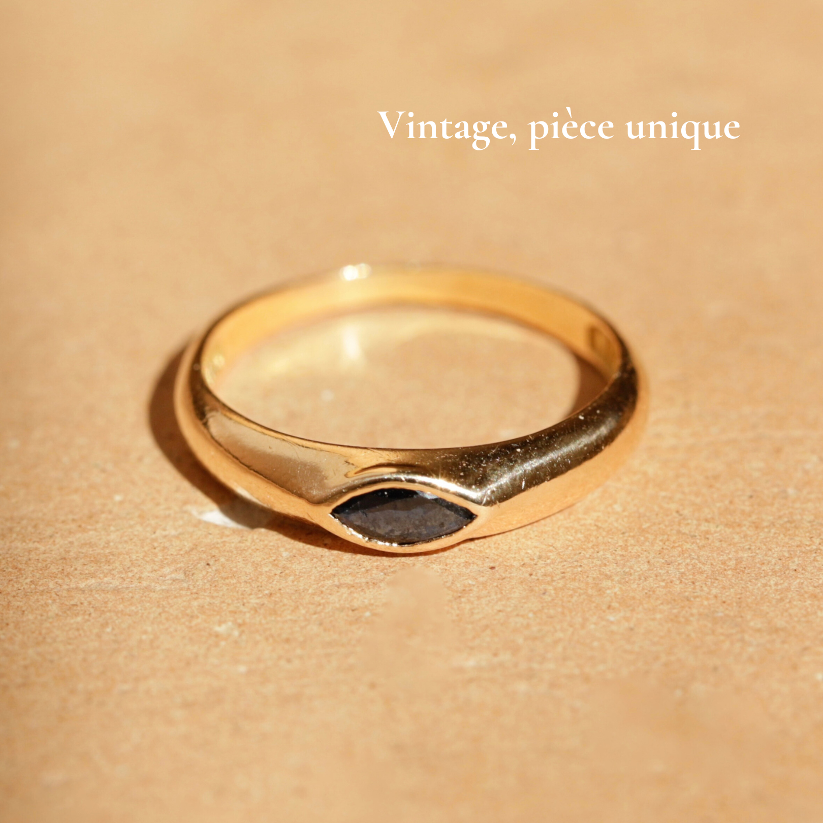 Bague jonc saphir