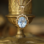 Althea pendentif style vintage topaze bleu et or 18k recyclé