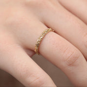 Anneau floral style ancien médiéval