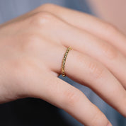 Alliance style ancien gravée motif feuillages