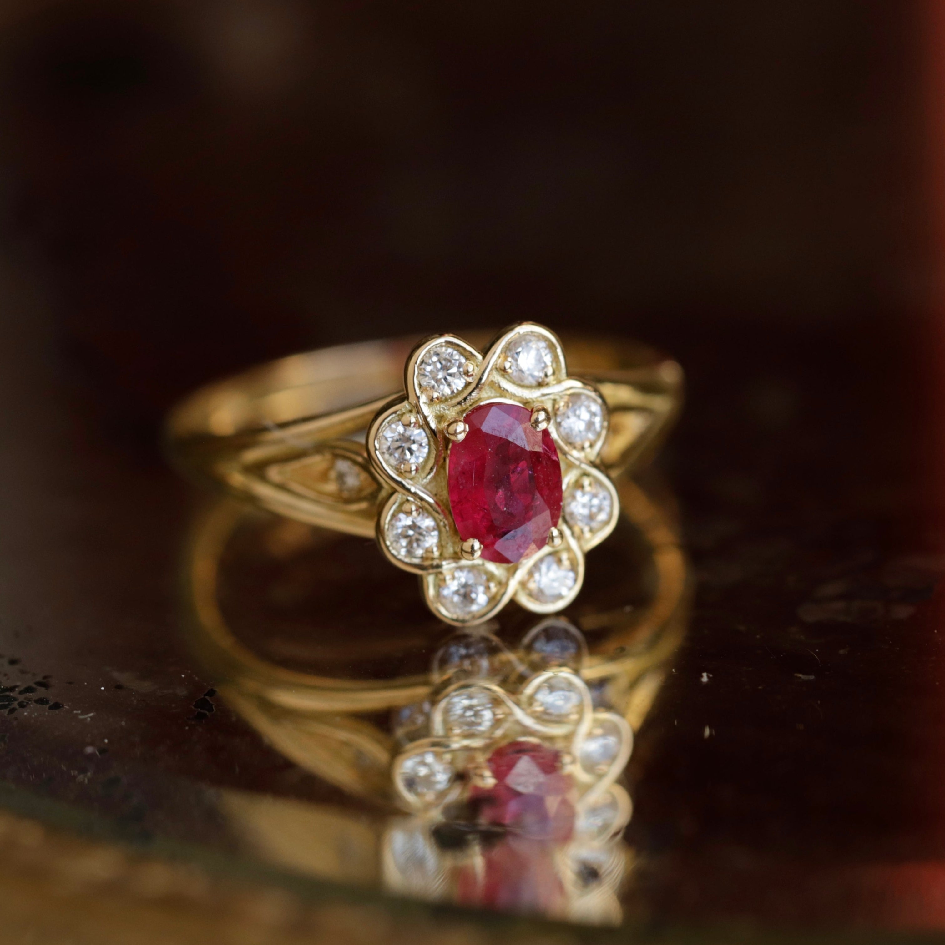 Antheia bague marguerite style vintage rubis et or 18 carats recyclé 