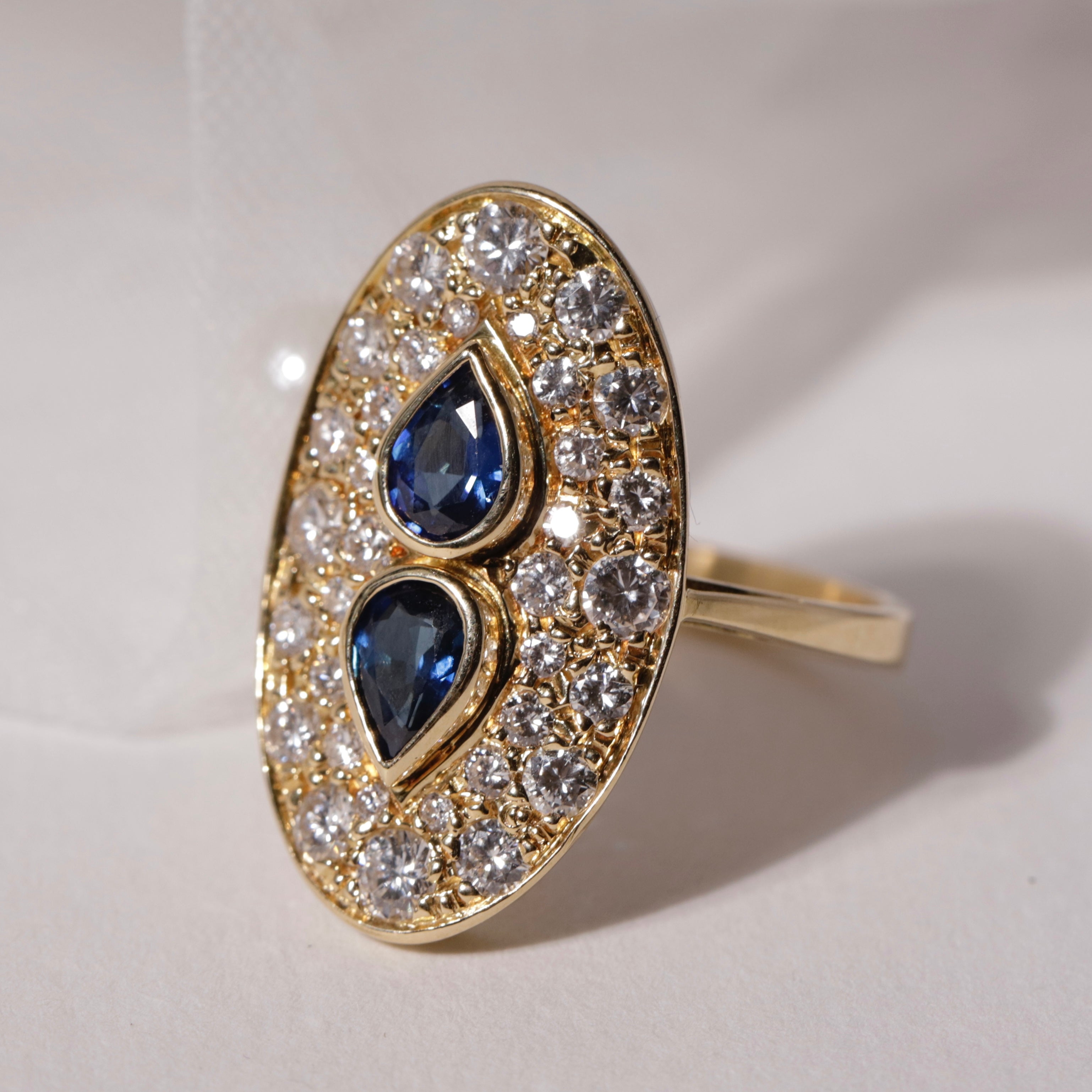 Bague navette vintage saphirs diamants