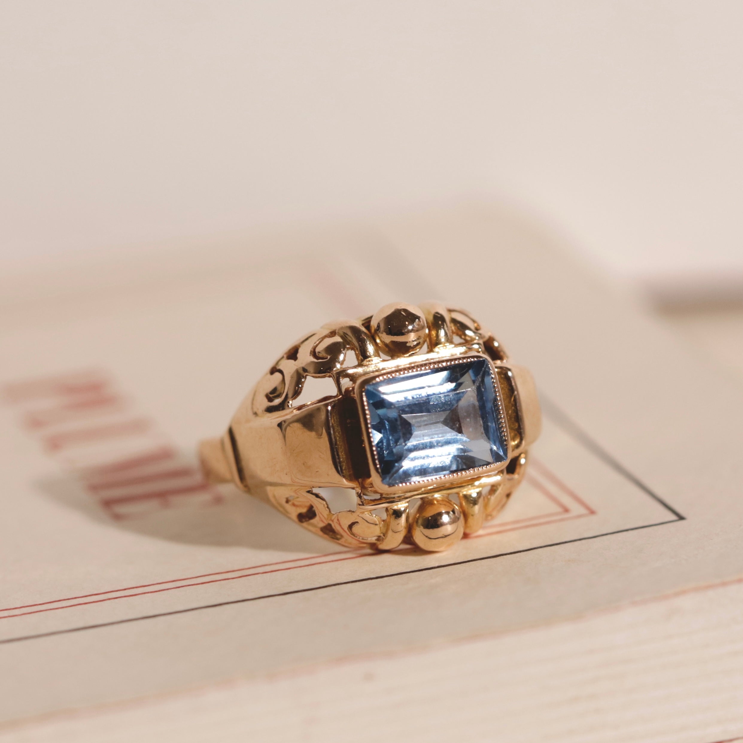 Bague Tank verre bleu clair 10
