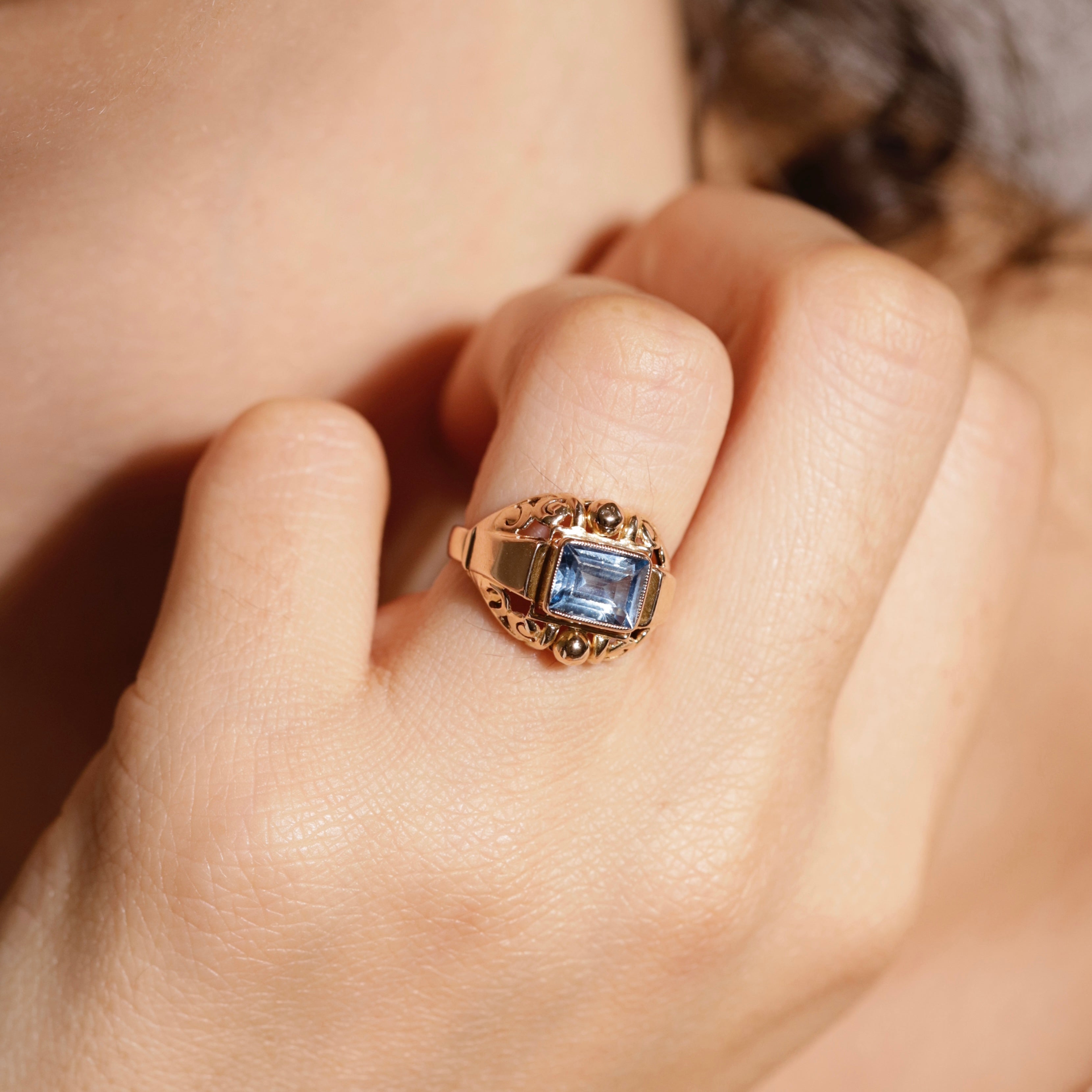 Bague Tank verre bleu clair 2