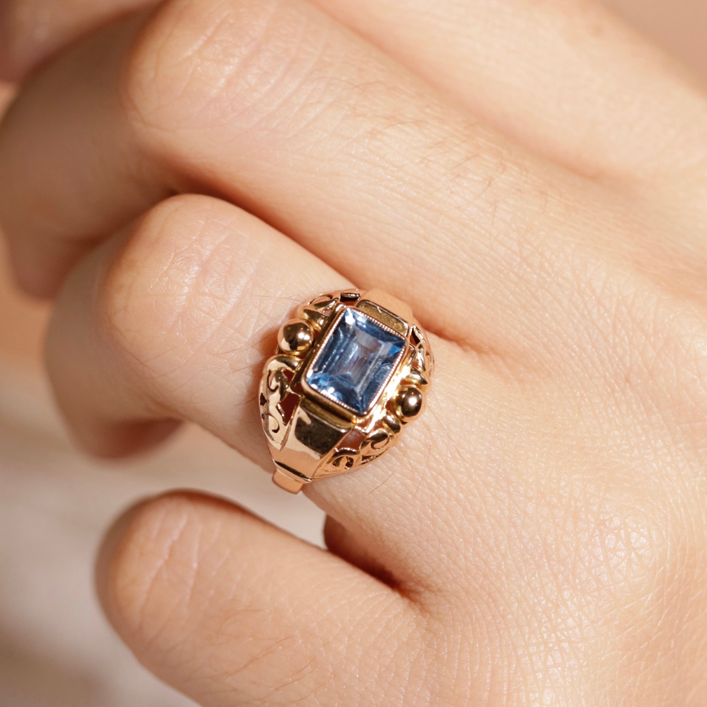 Bague Tank verre bleu clair 9
