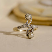 Bague ancienne Toi et moi perles et diamants
