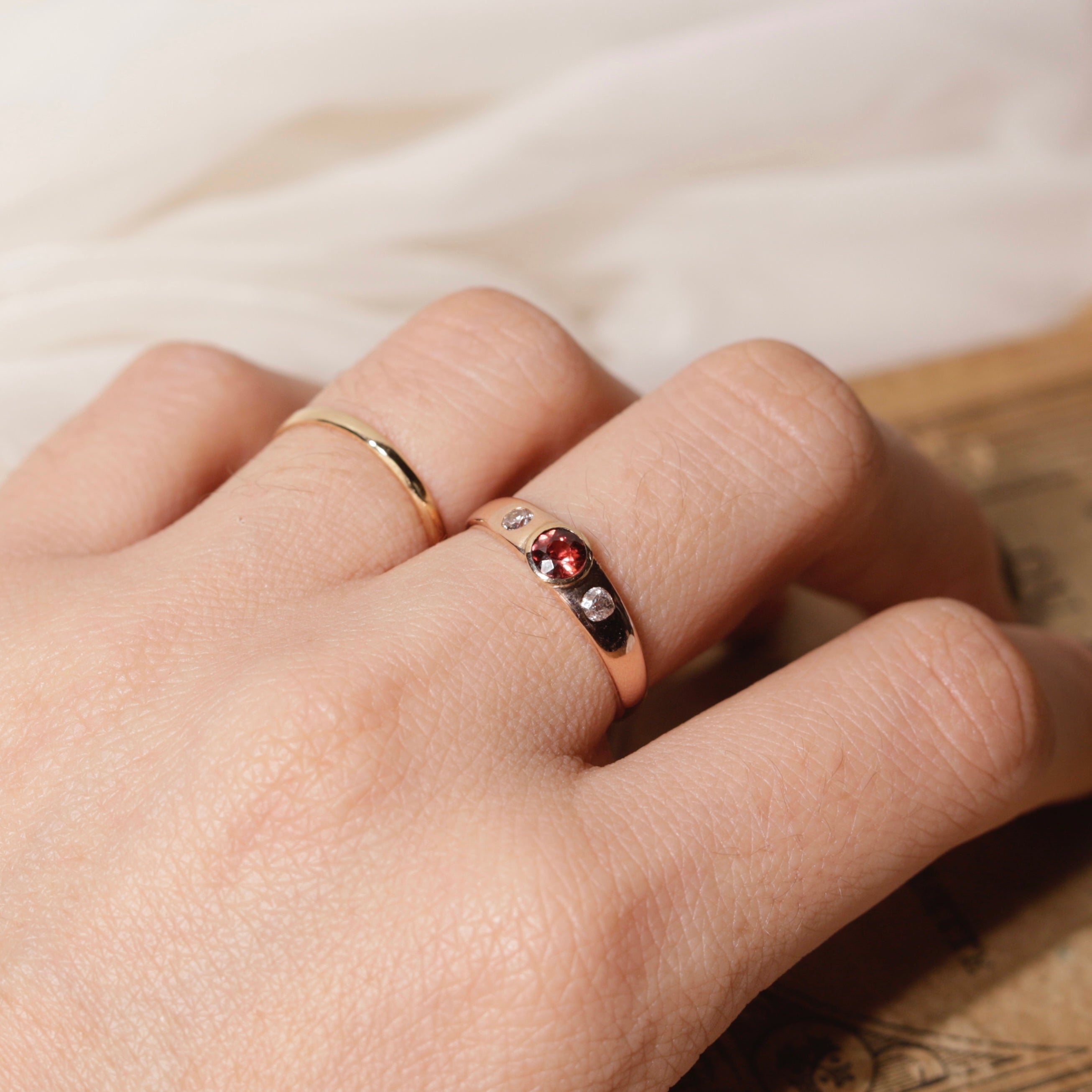 Bague jonc topaze fumé