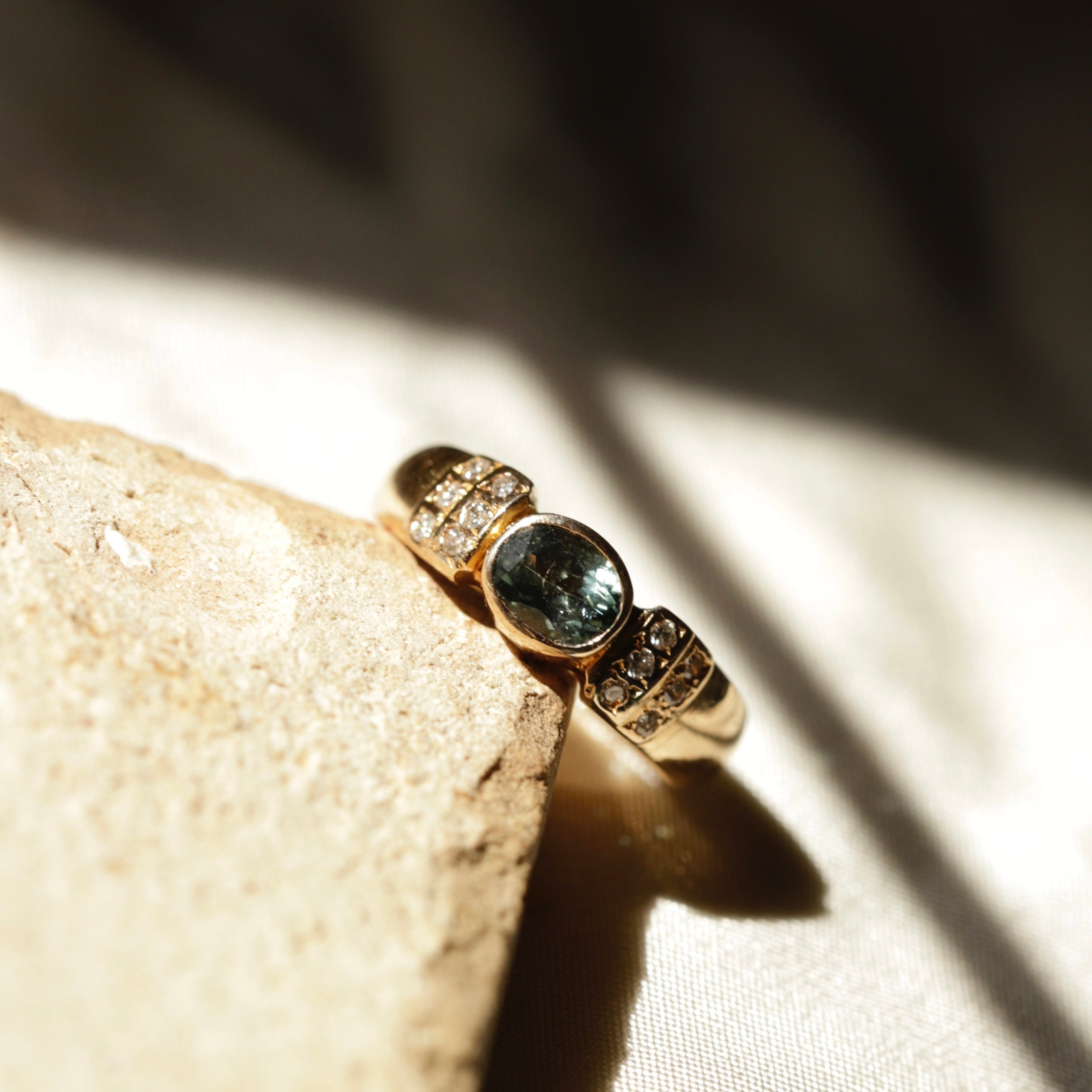 Bague jonc vintage tourmaline verte