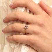 Bague marguerite 18 carats rubis diamants Aurora 1