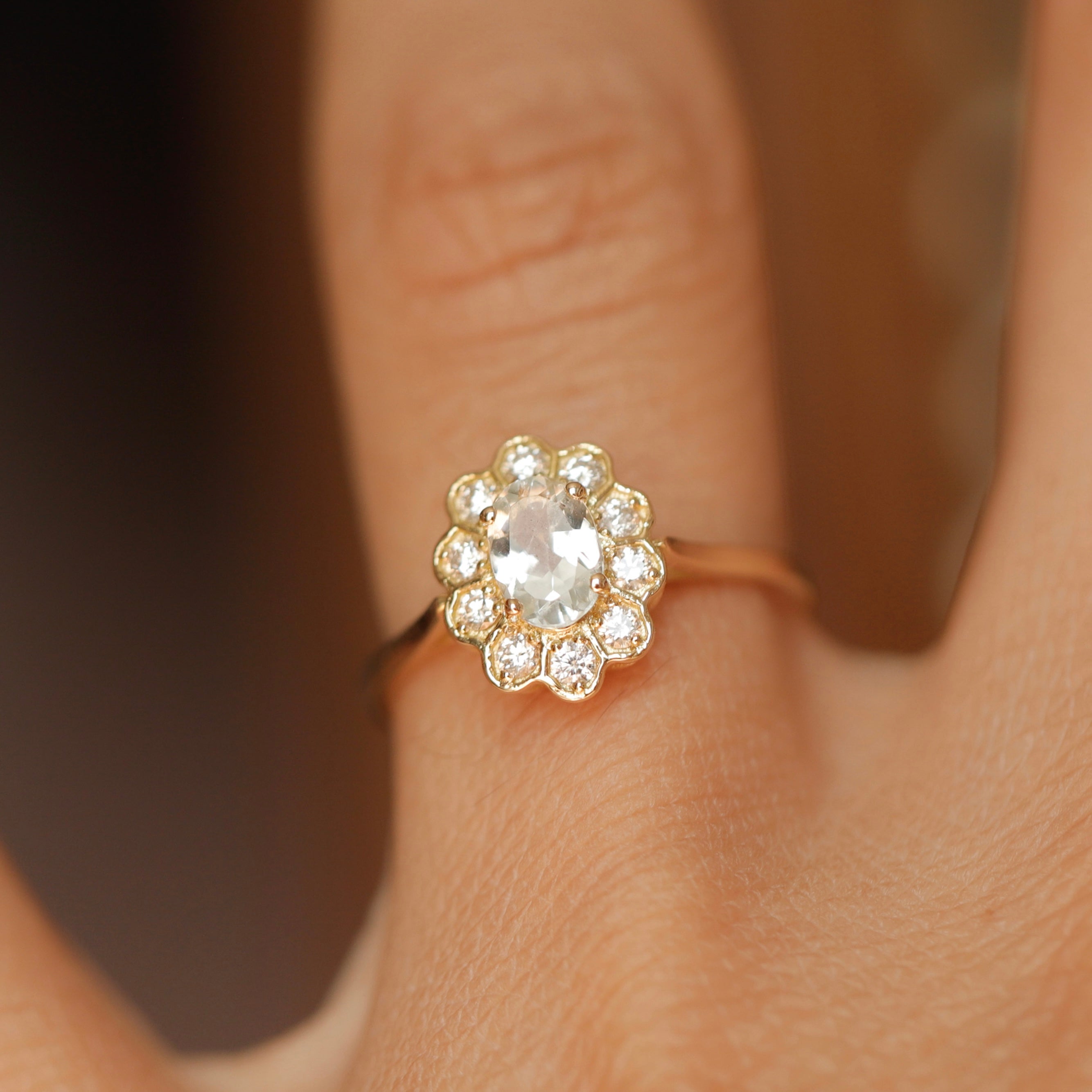 Bague marguerite aigue-marine et diamants style vintage Astrée