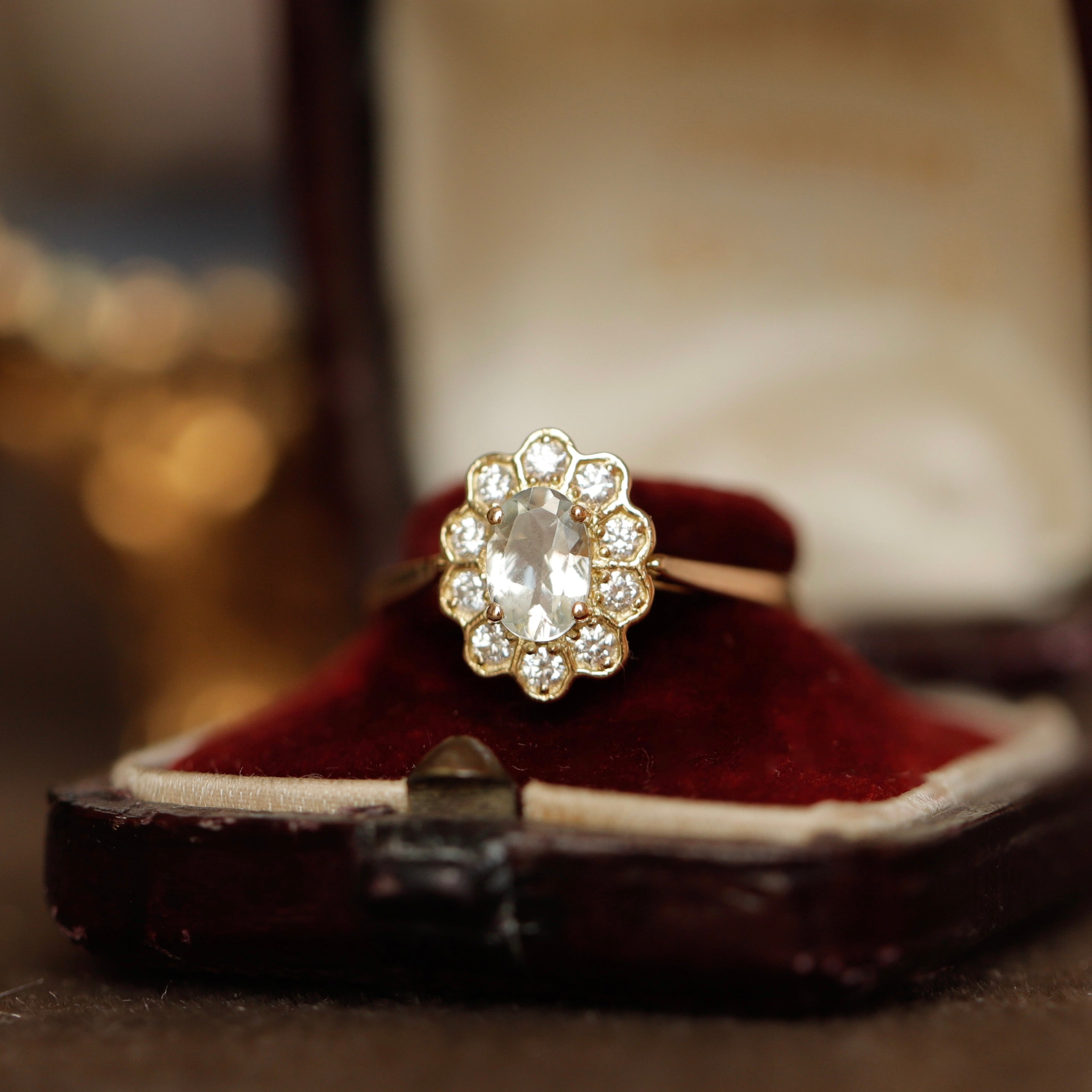 Bague marguerite aigue-marine et diamants style vintage Astrée