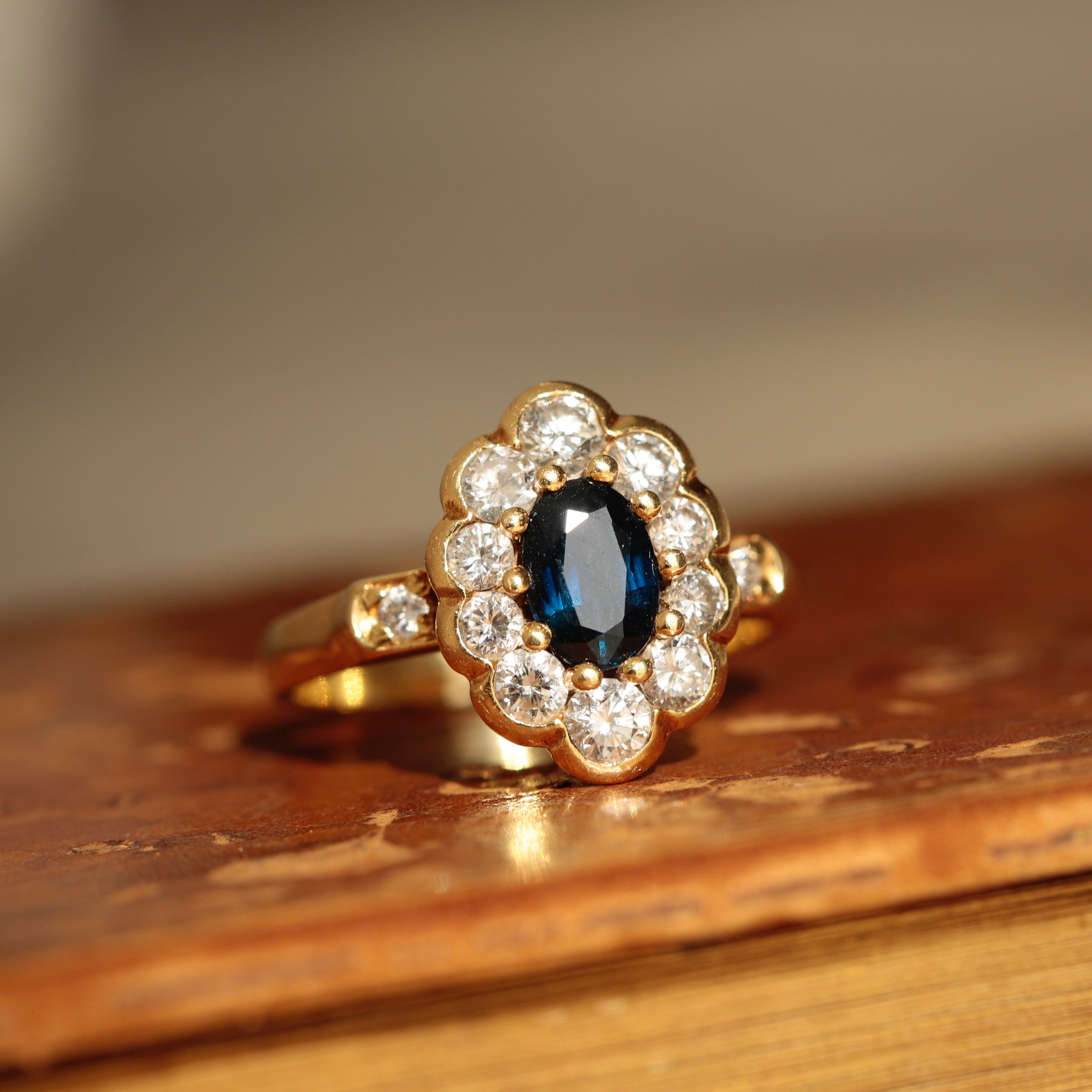 Bague marguerite saphir diamants – Erato Paris