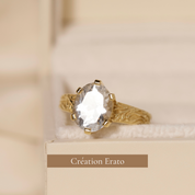 Bague or 18 carats anneau gravé aigue-marine Eos création