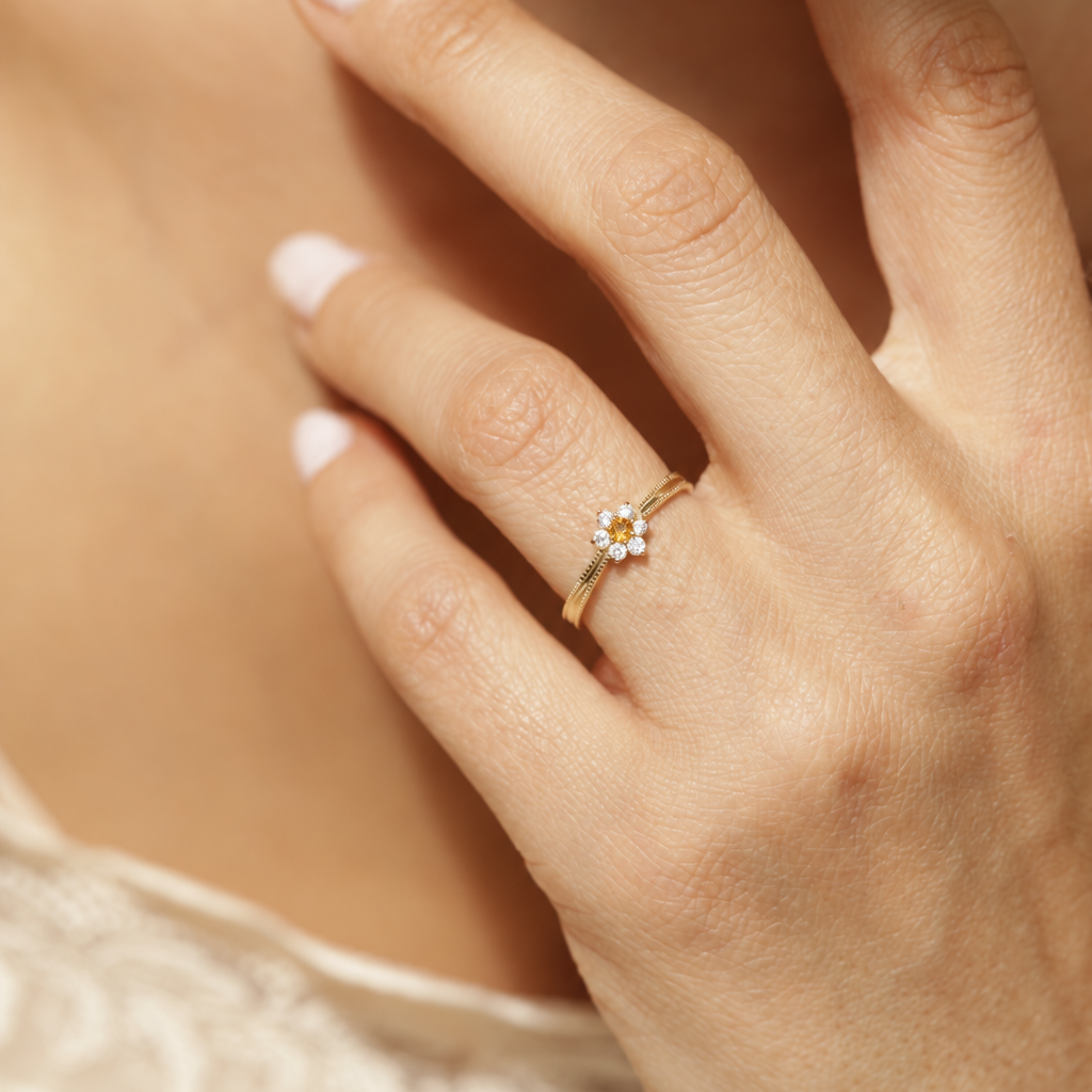 Bague fleur diamants et coeur citrine or jaune 18 carats recyclé