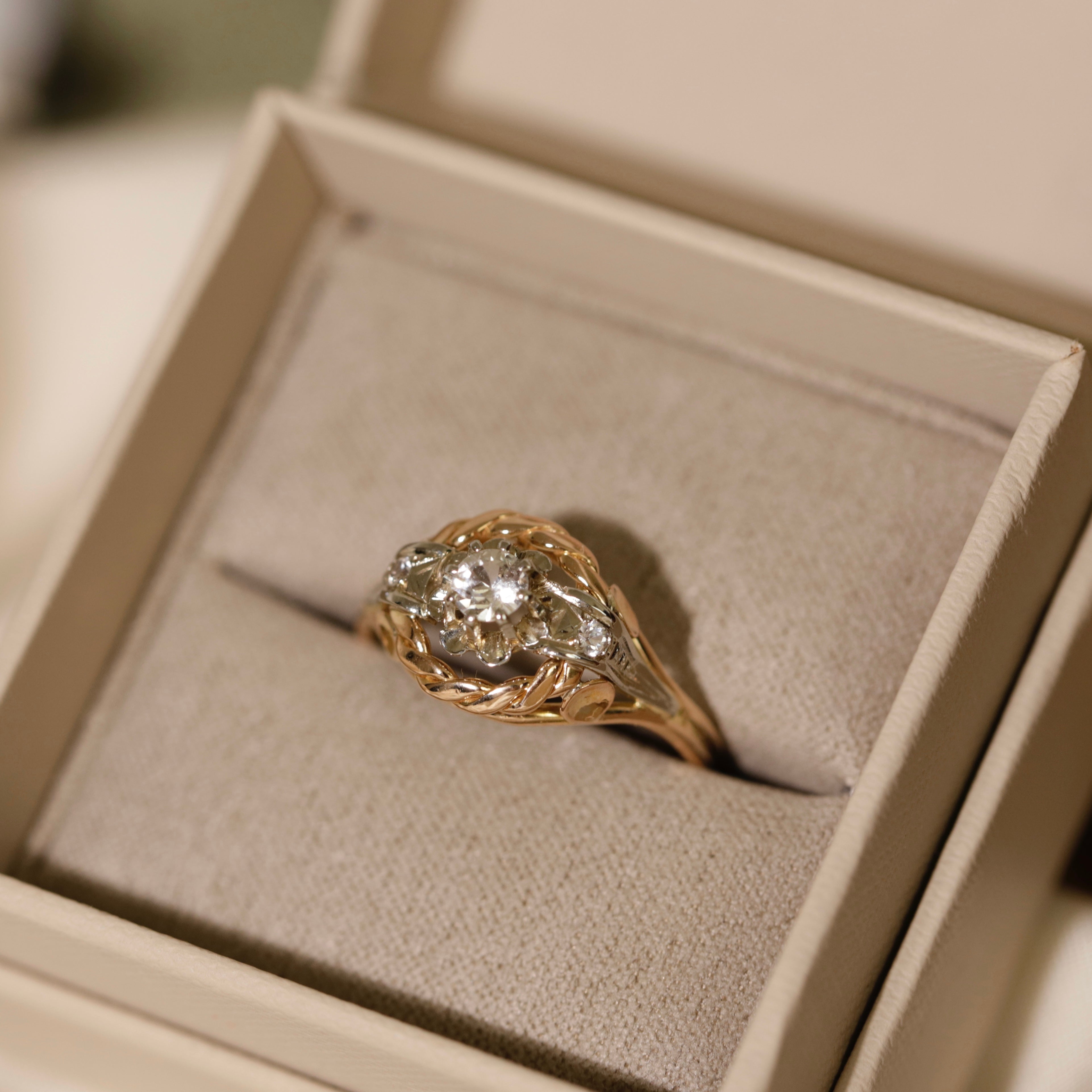 Bague années 50 deux ors