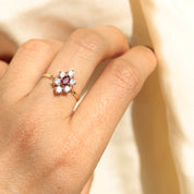 Bague vintage marguerite rubis zircones