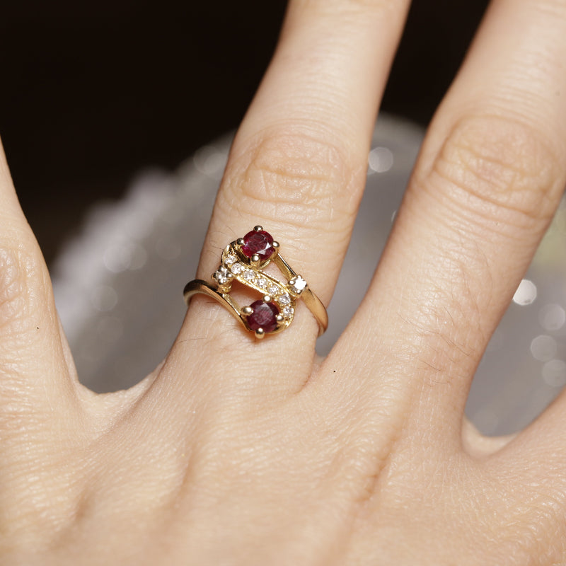Bague vintage tourbillon grenat diamants 2