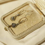 Boucles d’oreilles dormeuses début 20ème