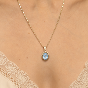 Pendentif Althea topaze bleue style vintage en or 18 carats recyclé