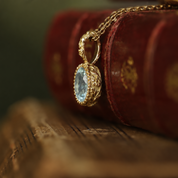Pendentif Dione style vintage aigue-marine et or 18 carats recyclé 