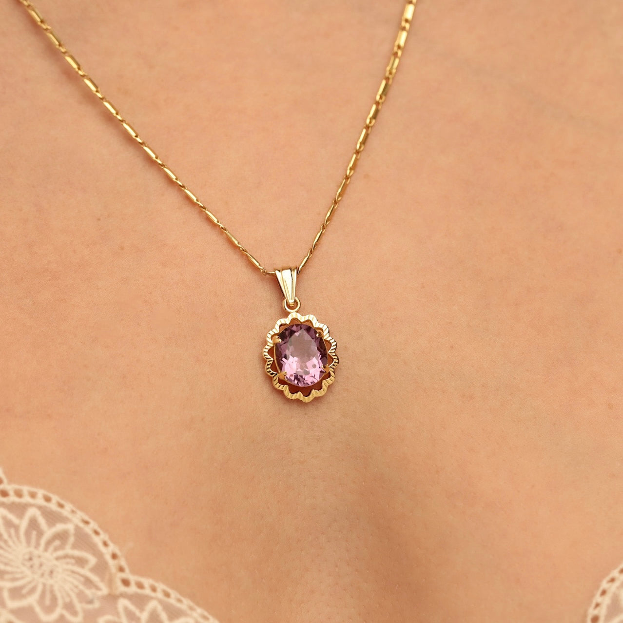 Pendentif or 18 carats améthyste style vintage althea 4
