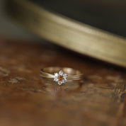 Bague fleur diamants et coeur citrine or jaune 18 carats recyclé