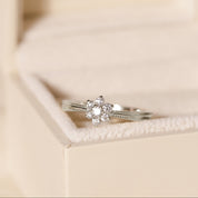 Bague fleur Promesse diamants